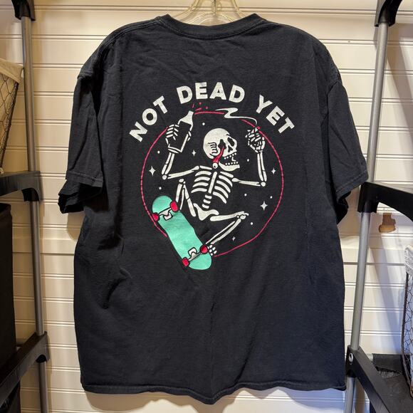 Red Eye Not Dead Yet Skateboarding Tee Skeleton Size XL - Picture 1 of 7